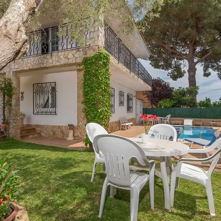 Hauzify I Casa Margalef קלנג'ה